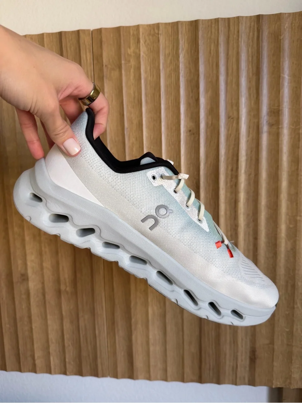 ON RUNNING ONCLOUD Cloudtilt Hyper Running Shoe Athletic Sneaker Mens